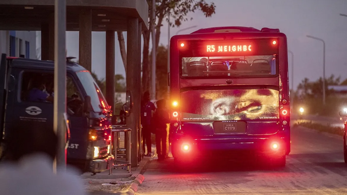 Hulhumale' to Male' bus