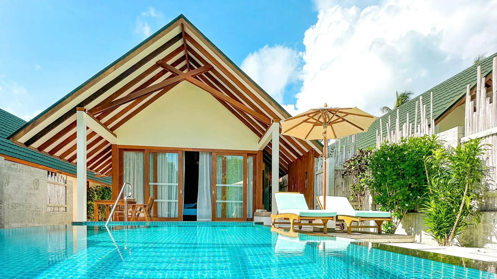 Seaplane to Paradise: Our Unforgettable Stay at Furaveri Maldives